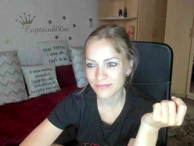 SilviaSweet webcam