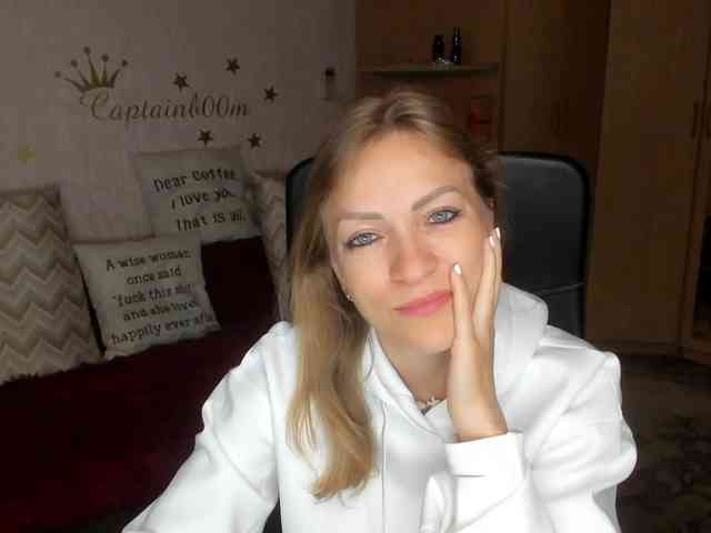 SilviaSweet webcam
