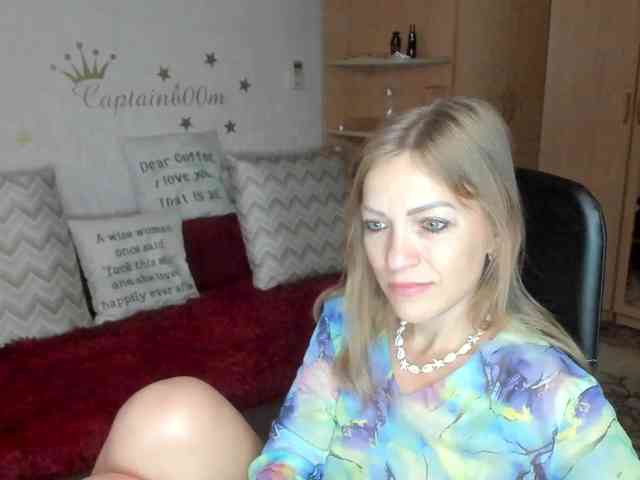 SilviaSweet webcam