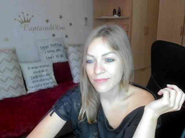 SilviaSweet webcam