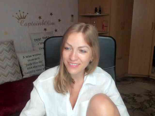 SilviaSweet webcam