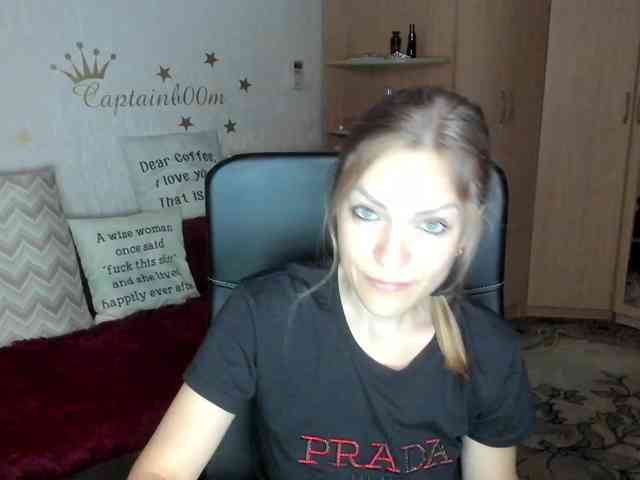 SilviaSweet webcam