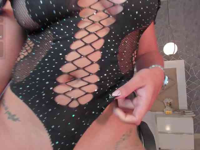 LeahJones webcam