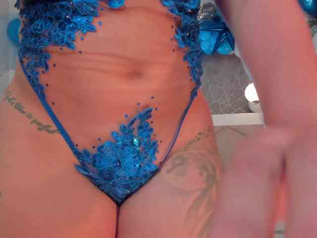 LeahJones webcam