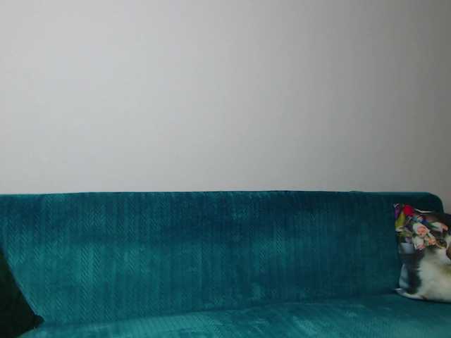 Sara-Daisy's BongaCams show and profile