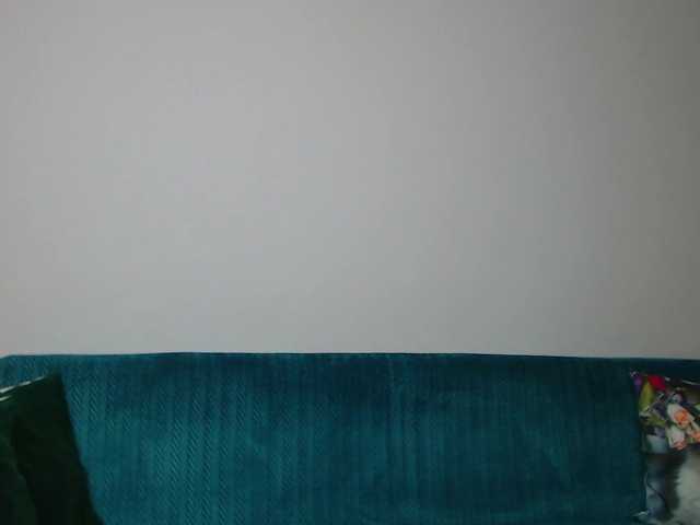 sara-daisy cam belle