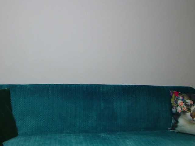 sara-daisy cam belle