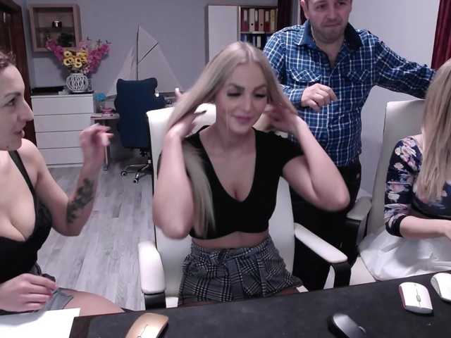 Dajla's BongaCams show and profile