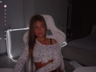 Evelina_fox Porn Show