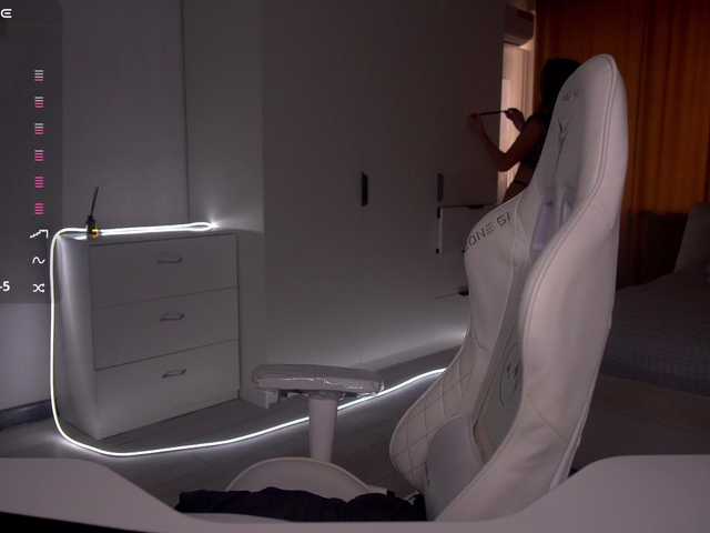 pupsik-24's BongaCams show and profile