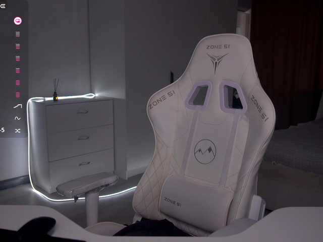 pupsik-24's BongaCams show and profile