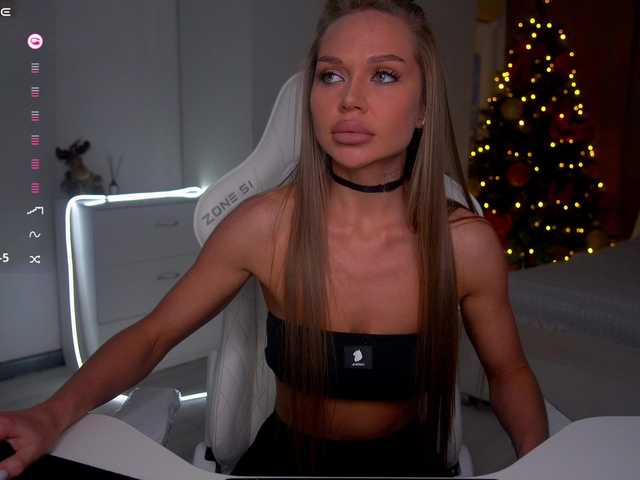 pupsik-24's BongaCams show and profile