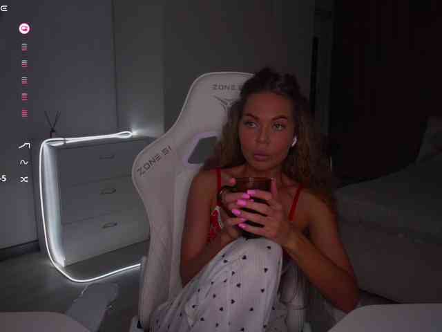 Evelina_fox webcam