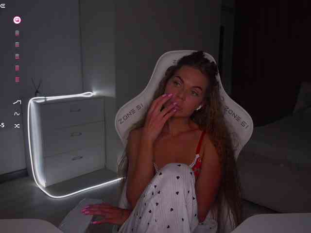 Evelina_fox webcam