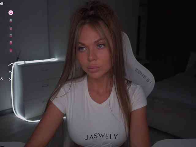 Evelina_fox webcam