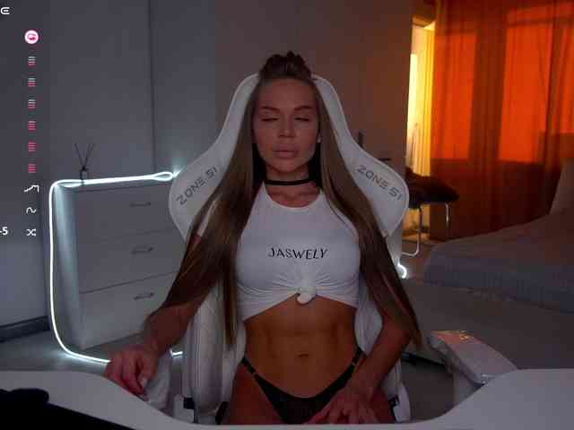 pupsik-24 Live Webcam on BongaCams