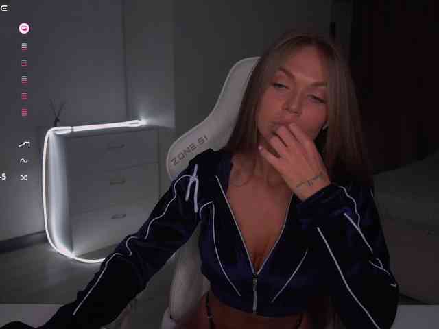 Evelina_fox webcam