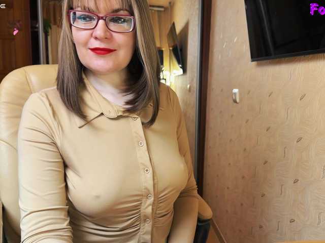 Muza-Love's BongaCams show and profile