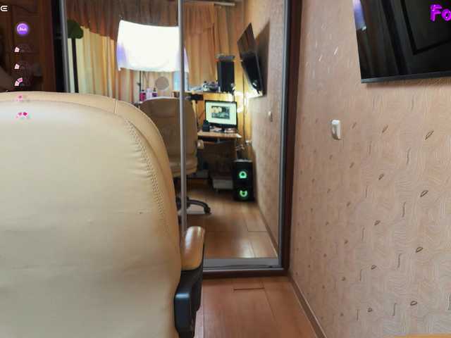 Muza-Love's BongaCams show and profile