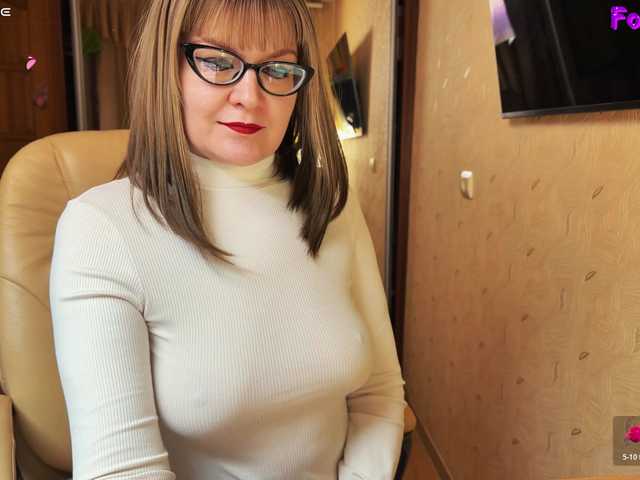 Muza-Love's BongaCams show and profile