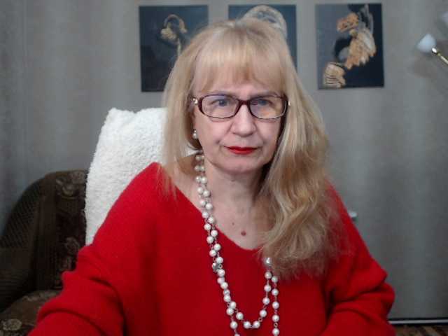 koroleva70 from BongaCams is Freechat