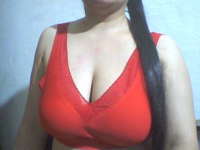 indiagirl50's BongaCams show and profile