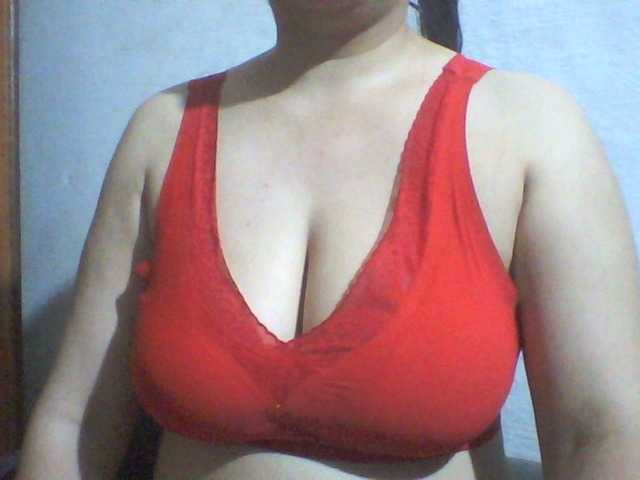 indiagirl50's BongaCams show and profile