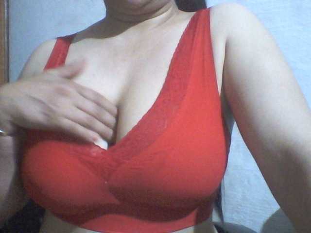 indiagirl50's BongaCams show and profile