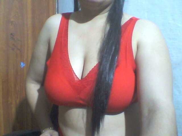 indiagirl50's BongaCams show and profile