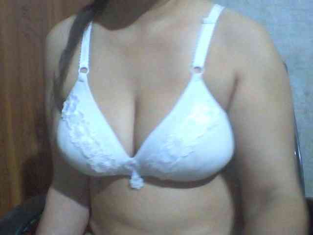 indiagirl50 webcam