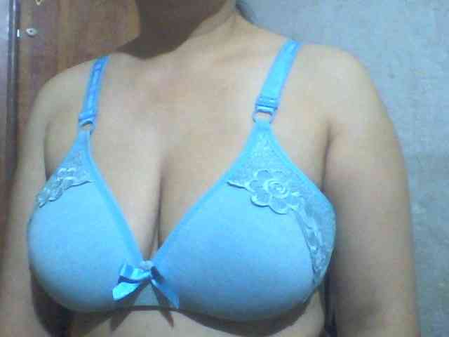 indiagirl50 webcam