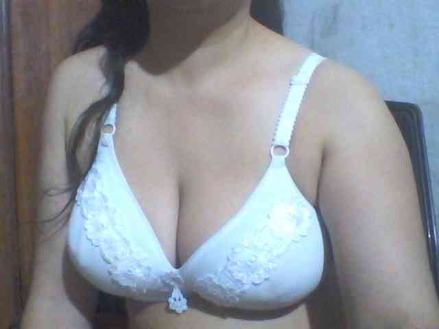 indiagirl50 webcam