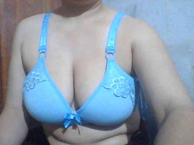 indiagirl50 webcam