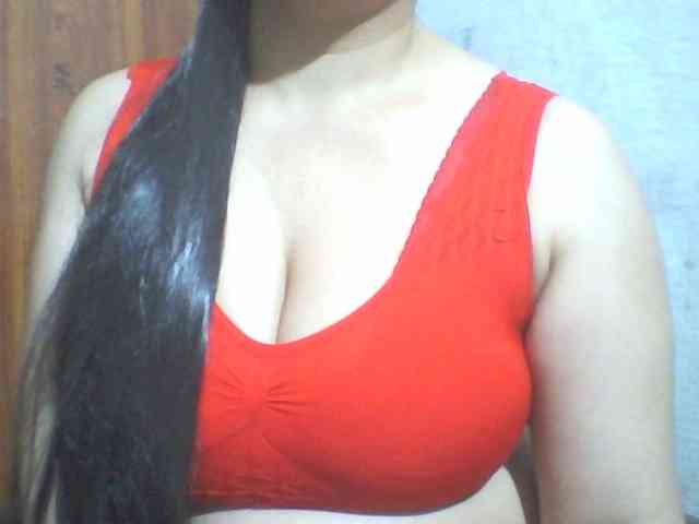 indiagirl50 Live Webcam on BongaCams