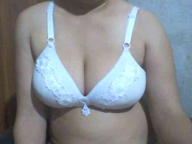 indiagirl50 webcam