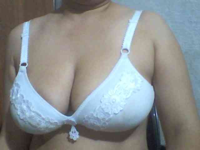 indiagirl50 webcam