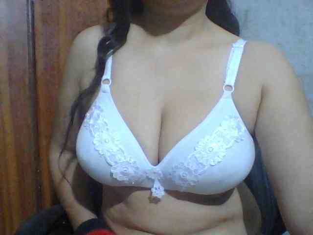 indiagirl50 webcam