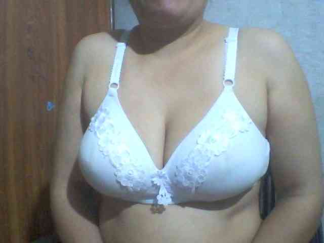 indiagirl50 webcam
