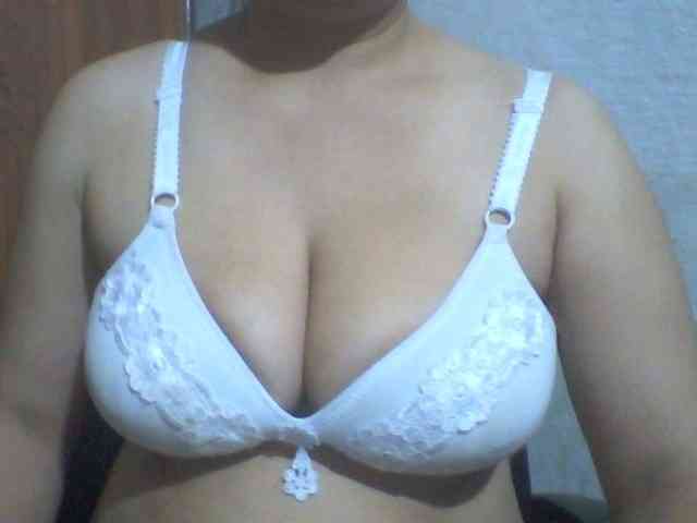 indiagirl50 webcam