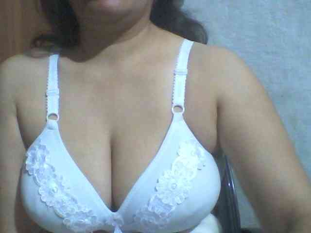 indiagirl50 webcam