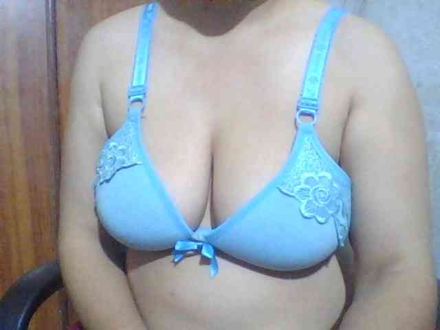 indiagirl50 webcam