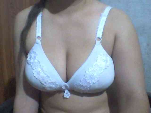 indiagirl50 webcam