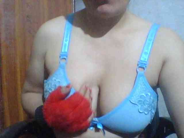 indiagirl50 webcam