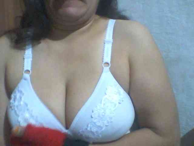 indiagirl50 webcam