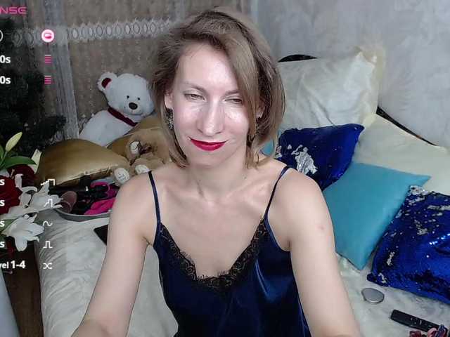 kirstendesire online