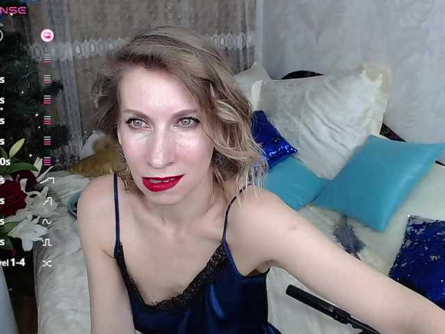 kirstendesire online