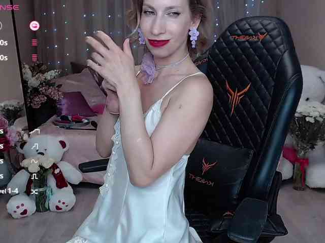 KirstenDesire webcam