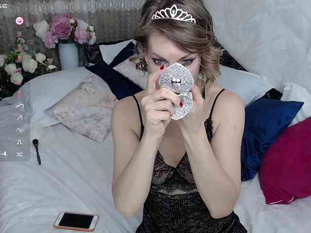 KirstenDesire webcam