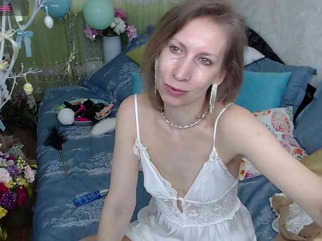 KirstenDesire webcam