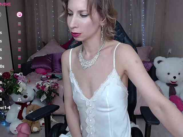 KirstenDesire webcam